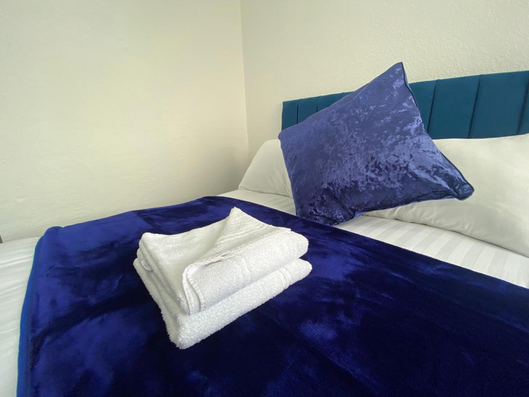 The New Athena Hotel Μπλάκπουλ Εξωτερικό φωτογραφία